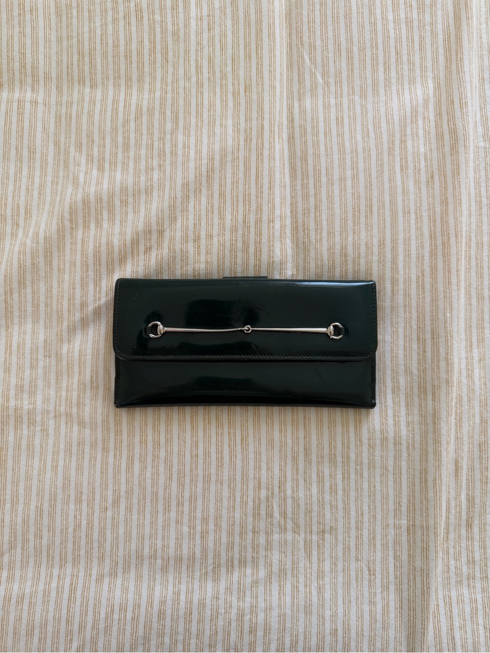 RARE HUNTER GREEN GUCCI BY TOM FORD HORSE BIT Patent Leather Clutch Wallet